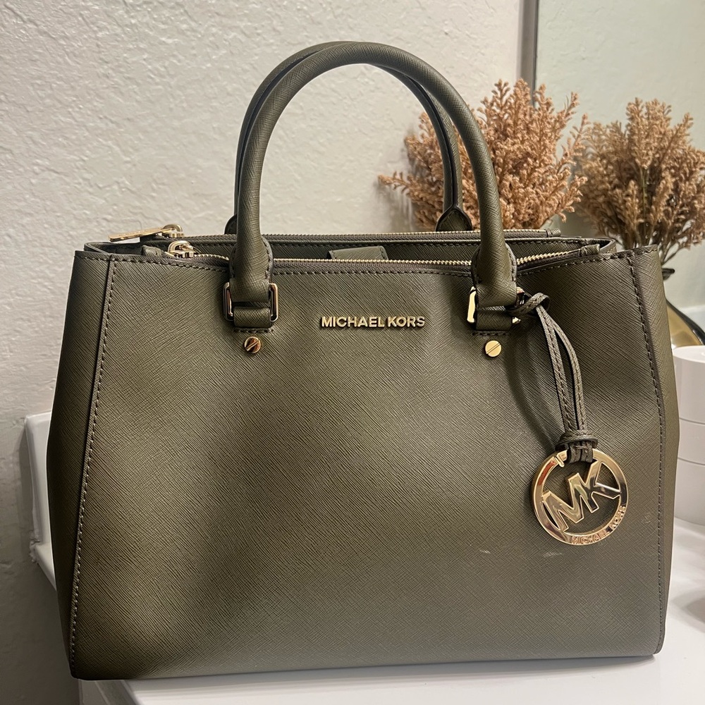 Michael Kors Olive Green Sutton Bag